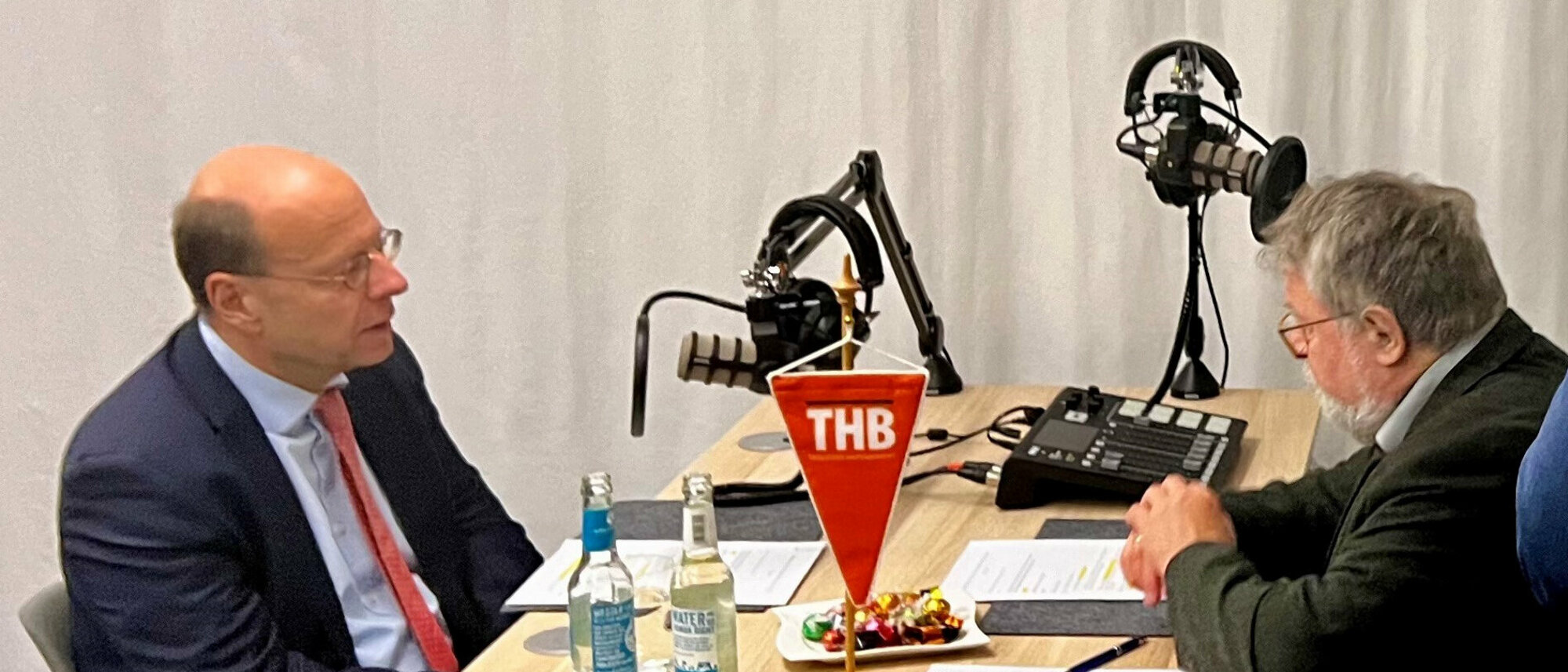 Dr. Sebastian Jürgens im Podcast-Gespräch. 